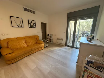 Wohnviertel A ne pas manquer au centre bel appartement bonne affaire calme dans un bel immeuble