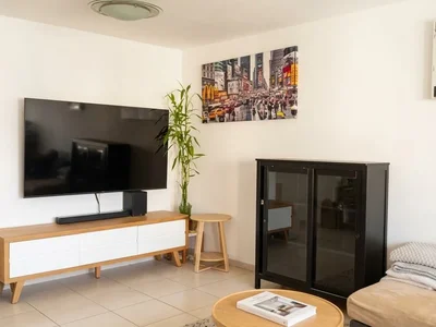 Residential quarter A vendre 4 piEces dexception au cOEur de la city dashdod