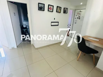 Жилой квартал Dans un immeuble neuf