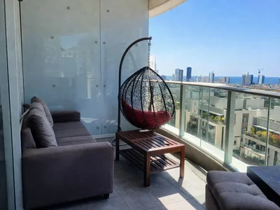 Residential quarter Tour guindi tlv fashion mall