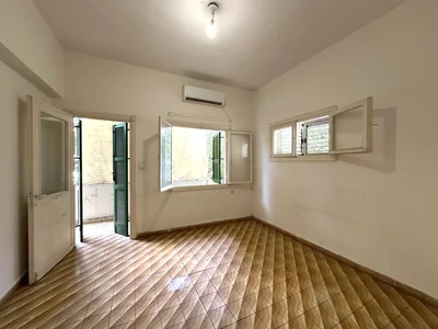 Residential quarter Magnifique appartement avec terrasse calme proche de la mer A ne pas manquer bien agence clair spacieux a renover