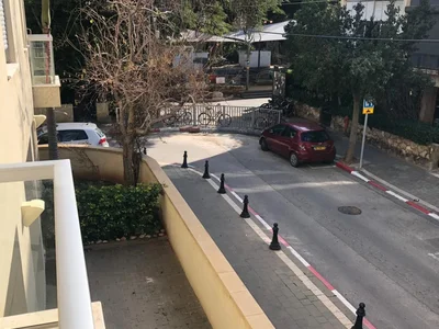 Residential quarter Au centre avec terrasse bien agence bon emplacement