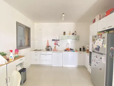 Жилой квартал A ne pas manquer grand appartement spacieux avec terrasse dans un bel immeuble bien situe