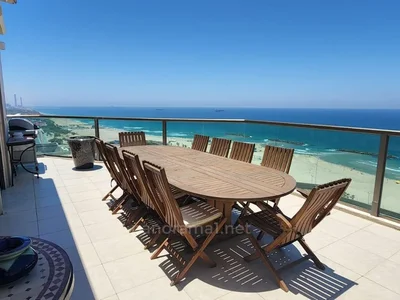 Residential quarter Luxueux proche de la mer vue sur la mer