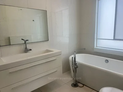 Wohnviertel Belle maison en centre ville piscine