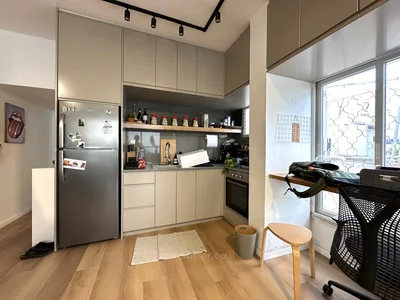Residential quarter A ne pas manquer agreable calme lumineux proche de la mer renove spacieux