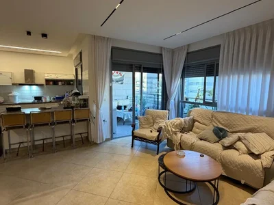 Barrio residencial Bonne affaire 5 pieces barnea immeuble recent