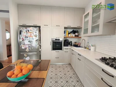 Wohnviertel Appartement luxueux 5 pieces quartier kramim a rishon lezion
