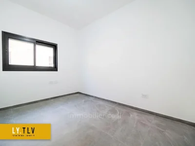 Dzielnica mieszkaniowa 3 pieces immeuble neuf rue bloch avec parking cave et terrasse