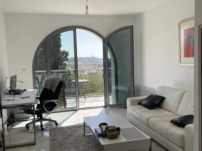 Quartier résidentiel 2 pieces  haneviim centre ville