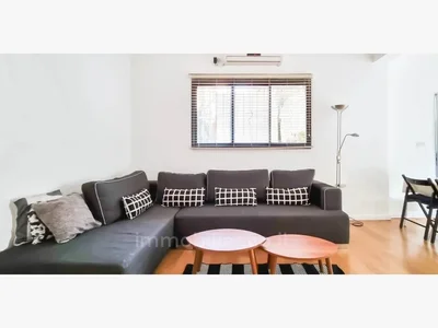 Barrio residencial A ne pas manquer endroit calme grand jardin proche de la mer