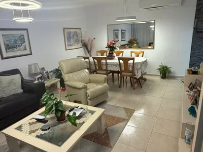 Barrio residencial Rue rav kook proche kikar