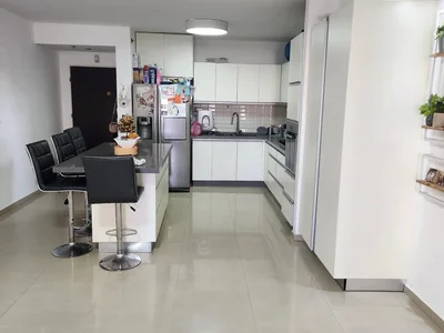 Residential quarter Avec terrasse proche de la mer bien agence projet de qualite