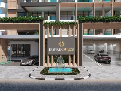 Immeuble Empire Estates by Versace