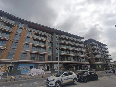 Apartamentowiec Apartamenty z Udogodnieniami w Kompleksie w Şişli w Stambule