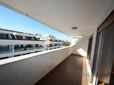 Zespół mieszkaniowy Modern River View apartment in Alanya, Kestel