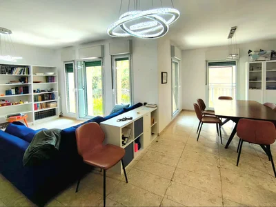 Residential quarter Superbe appartement familial a arnona proche de baka jerusalem immobilier 026786595
