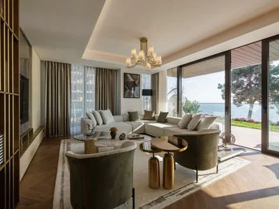 Zespół mieszkaniowy Unique waterfront residence with a private beach, swimming pools and a panoramic view, Istanbul, Turkey