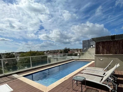 Жилой квартал Bel appartement bon emplacement hauts plafonds spacieux