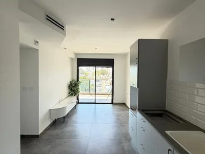 Wohnviertel A ne pas rater appartement de 4 pieces a louer proche de toutes commodites dans un bel immeuble quartier bet ashdod