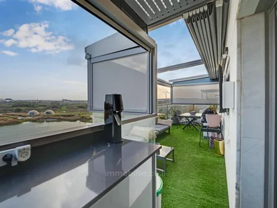 Wohnviertel Mini penthouse dexception a ashkelon vue imprenable sur le lac