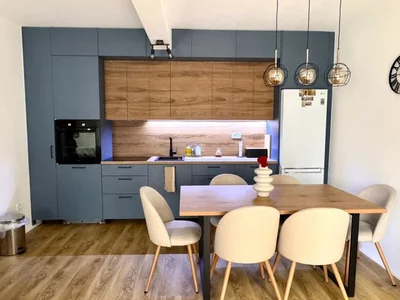 Wohnviertel Stan 45 m² na Prodaju – Centar, Cetinje