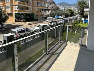 Wohnanlage Apartment 1+1 in the center of Alanya in the complex Konak Twin Towers 3 Cleopatra.