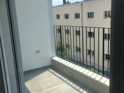 Residential quarter Emplacement ideal 3 pieces a louer proche de toutes commodites et de la mer frishman tel aviv
