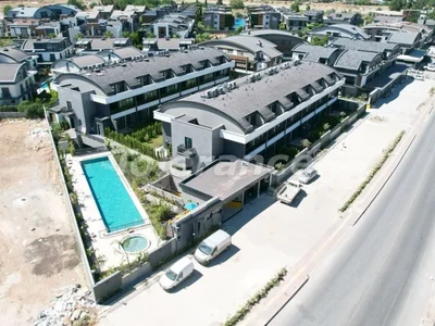 Wohnanlage Neue 2+1 Wohnungen in Molla Yusuf, Konyaalti, Antalya in Anlage mit Pool vom Bauträger