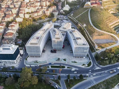 Многоквартирный жилой дом FER Superior Suites