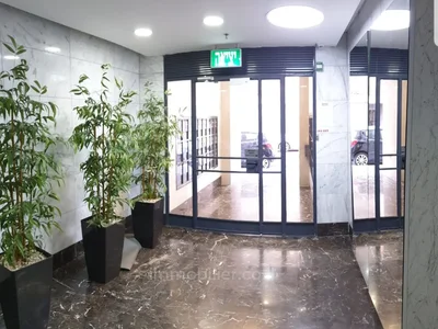 Dzielnica mieszkaniowa Charmand trois pieces dans le quartier prise de florentineherzl