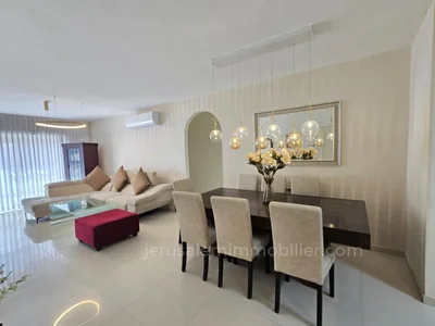 Wohnviertel Lumiere calme et convivialite a pisgat zeev jerusalem immobilier 026786595