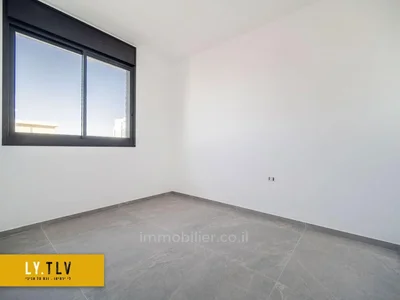 Residential quarter Beau 4 pieces dans un nouvel immeuble du nouveau nord pres de la place basel avec mamad balcon et parking