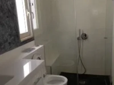 Quartier résidentiel Rue lassalle proche mer - produit rare