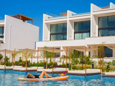 Complejo residencial Mykonos Homes