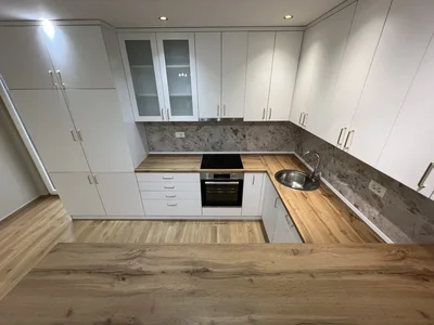 Cabaña Kuća 135 m² na Prodaju – Murtovina, Podgorica