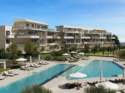 Apartamentowiec Nieruchomości z Widokiem na Morze w Otoczeniu Przyrody w Mijas Malaga