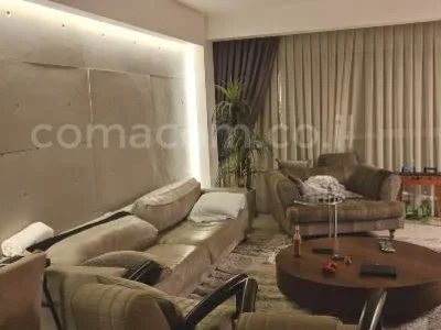 Wohnviertel A ne pas manquer avec terrasse bel appartement bien agence bon emplacement entierement meuble etage haut avec vue grand magnifique spacieux vue sur la mer