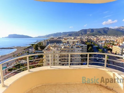 Dzielnica mieszkaniowa Seafront apartment with panoramic views in Tosmur Alanya