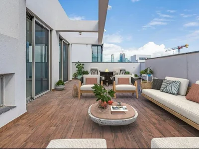 Residential quarter Duplex penthouse proche de la mer