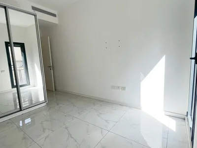 Barrio residencial A vendre appartement neuf 4 piEces proche de la mer avec parking terrasse et cave