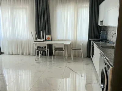 Zespół mieszkaniowy Apartament 1+1 w centrum Alanyi w kompleksie Konak City Tower, dostępny na pobyt stały.