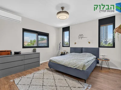 Residential quarter A vendre bien de luxe et rare a rishon lezion shikun hamizrach rue marbad haksamim