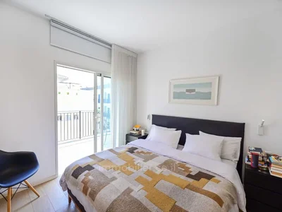 Quartier résidentiel Penthouse duplex a vendre rue king georges a 2 pas du shouk hacarmel