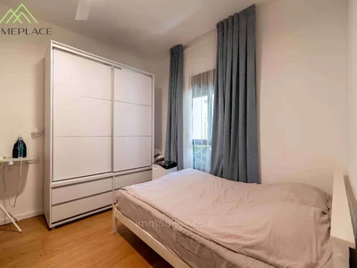 Residential quarter 2 pieces aere et lumineux nord tlv 1 minute de la plage et du namal ben yehuda dizengoff super investissement loyer mensuel 7500 nis