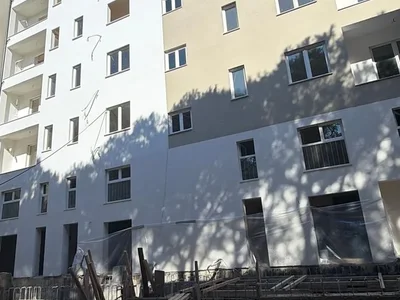Apartamentowiec Mali i Robit 