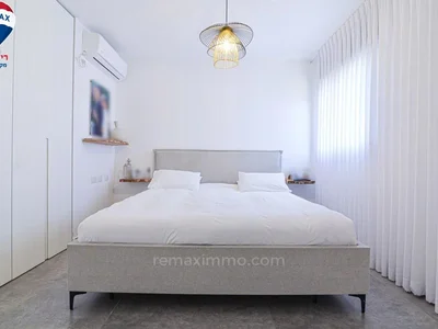 Wohnviertel Superbe appartement de 4 pieces comme neuf en bord de mer de hadera a givat olga