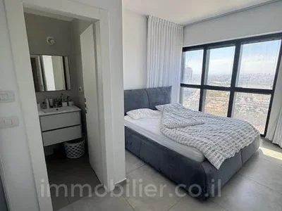 Quartier résidentiel Sublime 4 pièces avec terrasse face à la mer