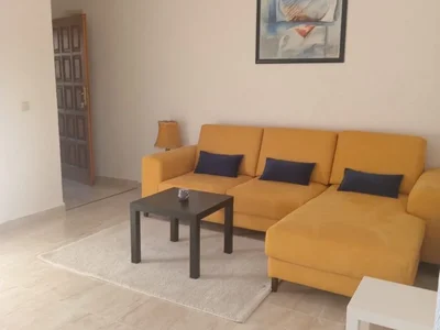 Wohnviertel Stan 72 m² na Prodaju – Centar, Bar