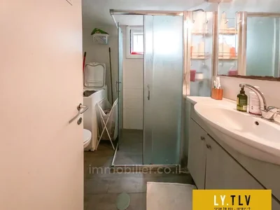 Residential quarter Superbe studio pres du shuk hacarmel